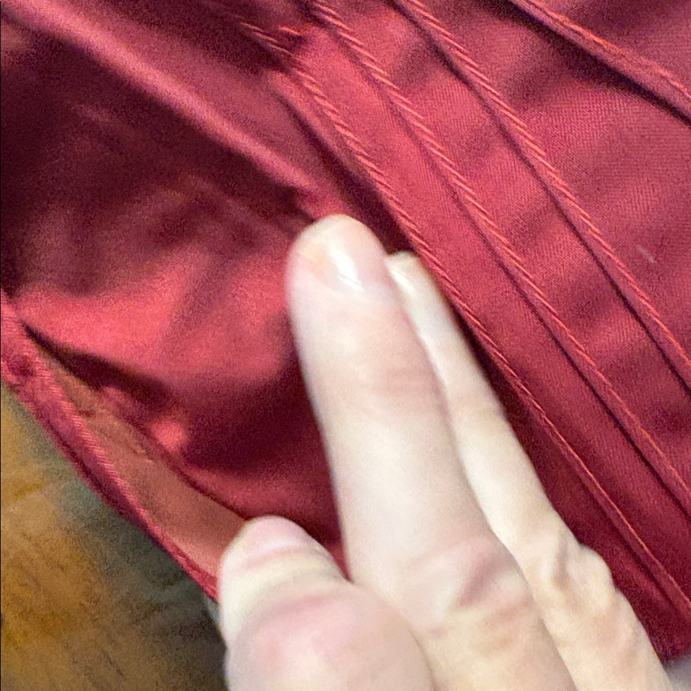 Red Key & Card Holder - Picture 3 of 5